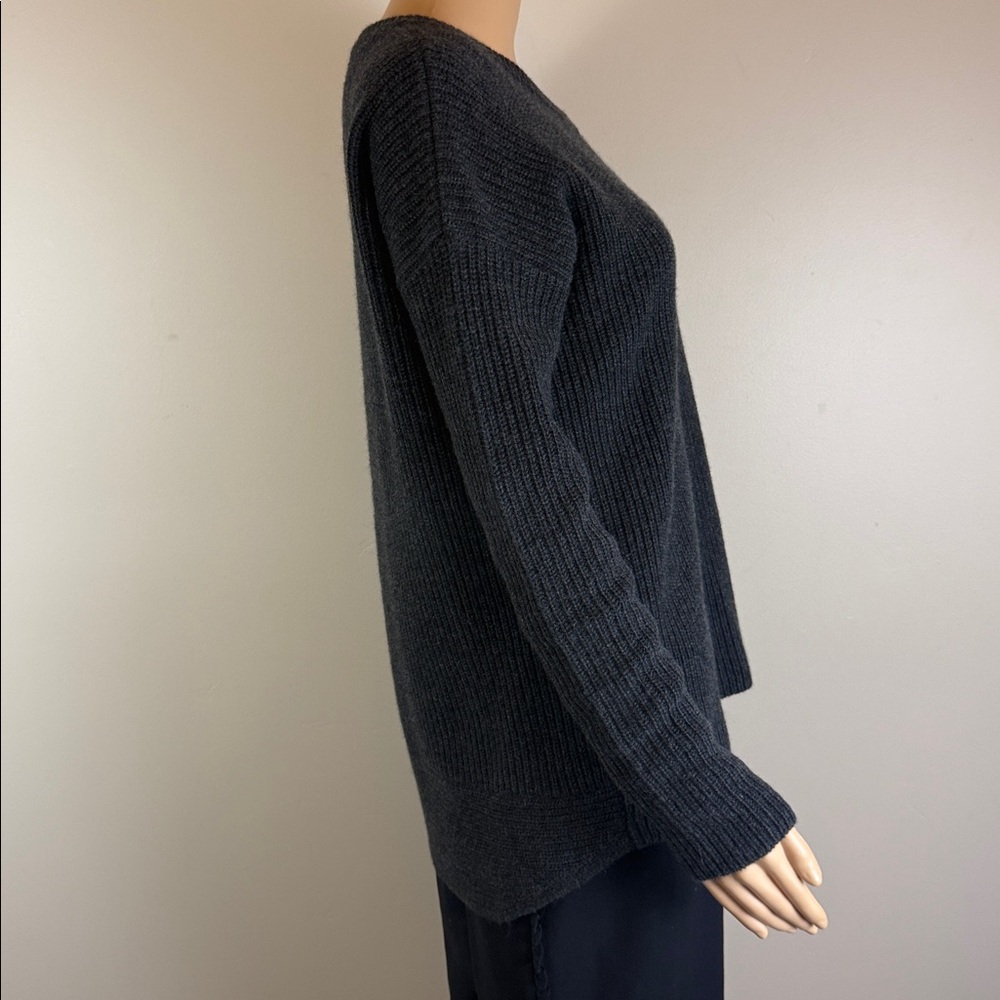 Vince Cashmere Grey Blue Ribbed Cashmere Sweater NWT - Picture 3 of 6